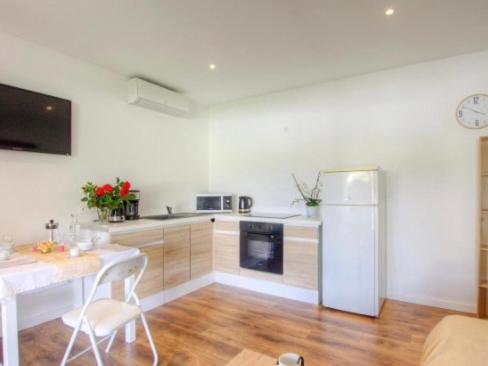 Appartement Tranquille En Bas De Villa Afa Luaran gambar